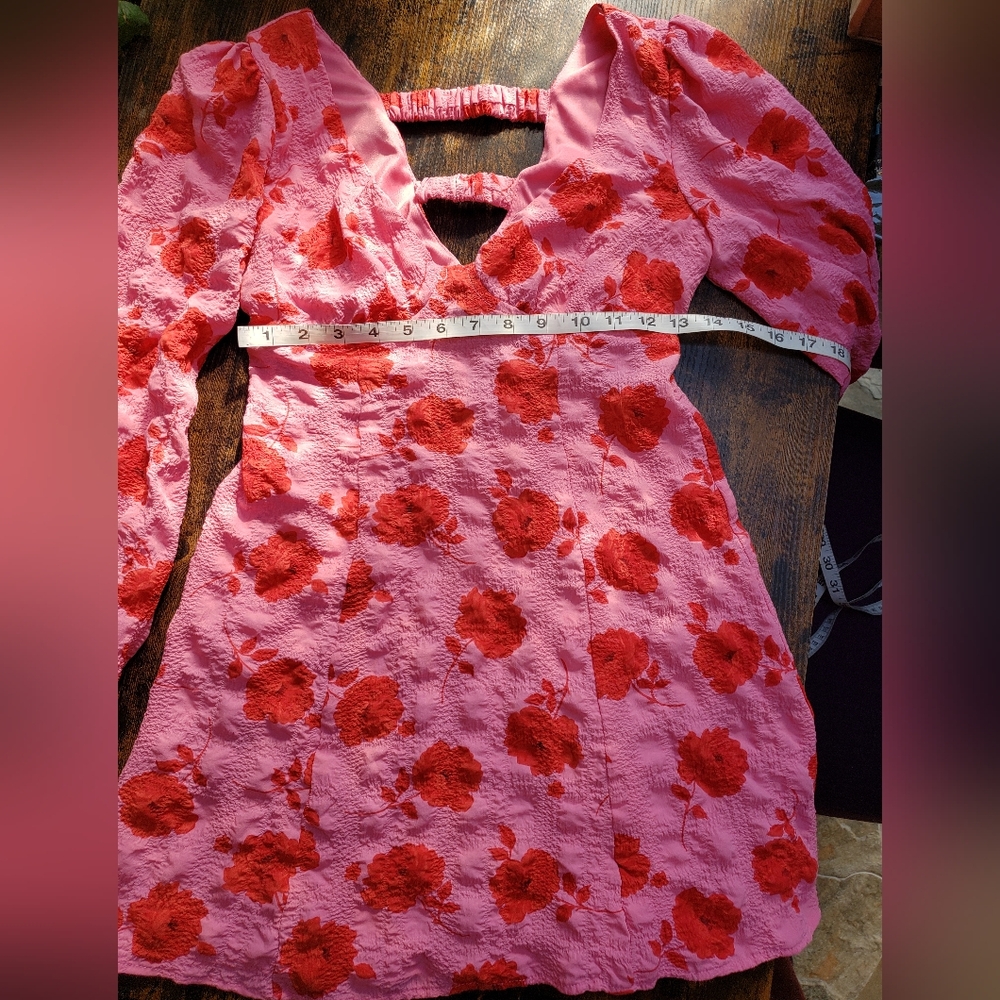 Sweetheart puff sleeve mini dress